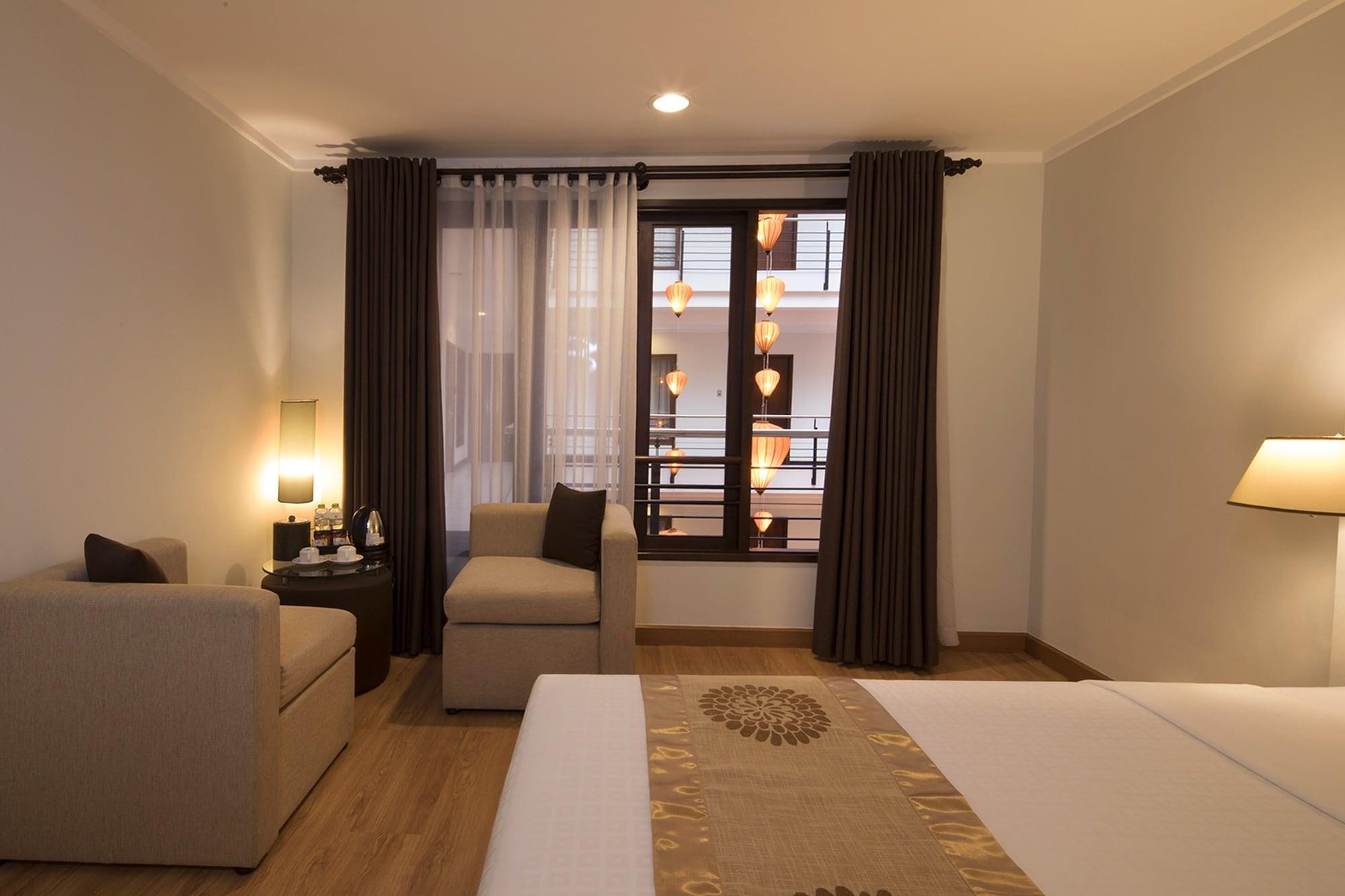 Vien Dong Hotel - Near Bui Vien Walking Street Hô Chi Minh-Ville Extérieur photo