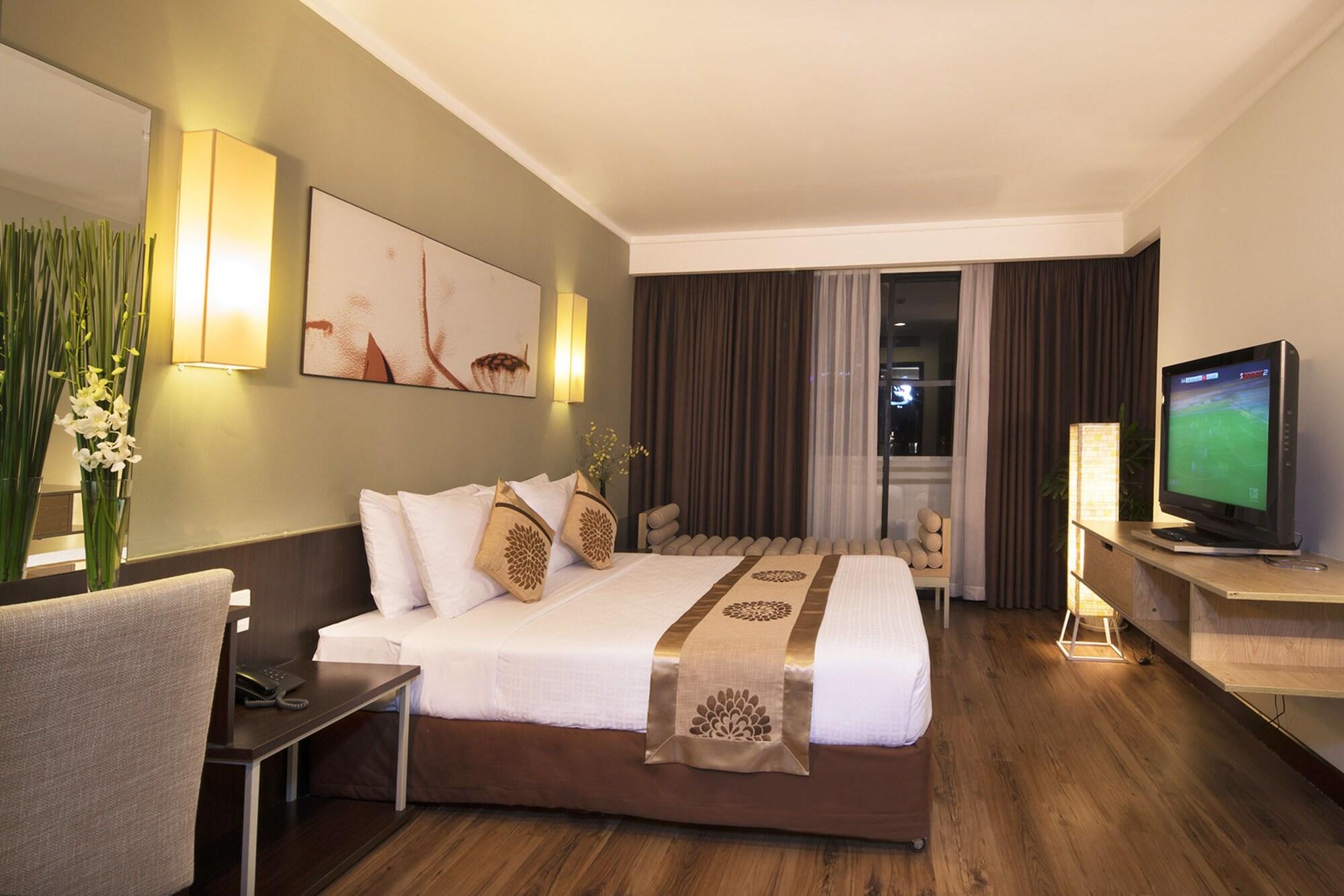 Vien Dong Hotel - Near Bui Vien Walking Street Hô Chi Minh-Ville Extérieur photo