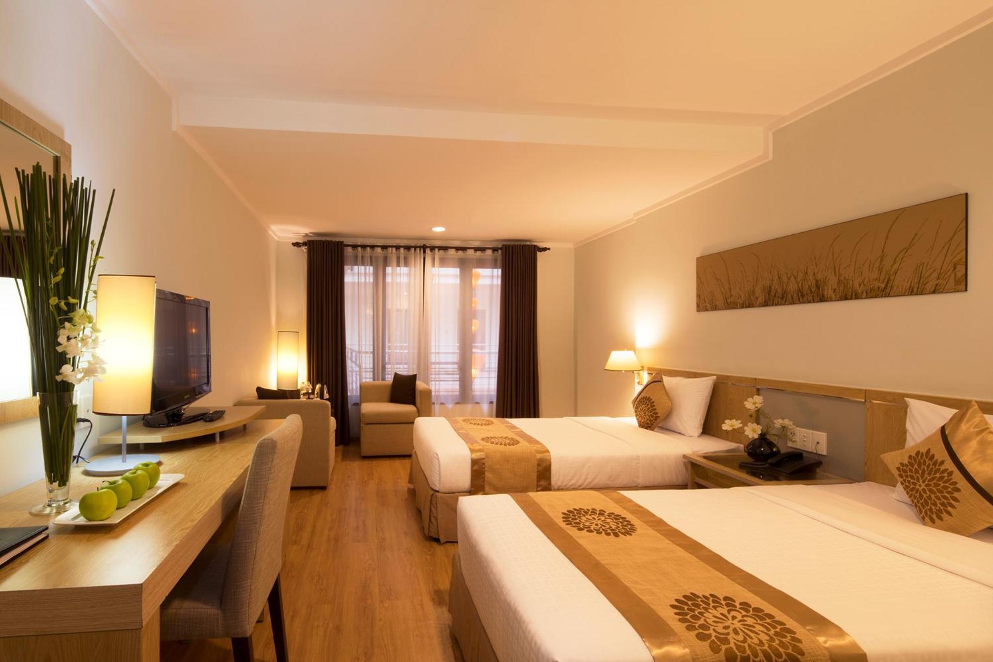 Vien Dong Hotel - Near Bui Vien Walking Street Hô Chi Minh-Ville Extérieur photo