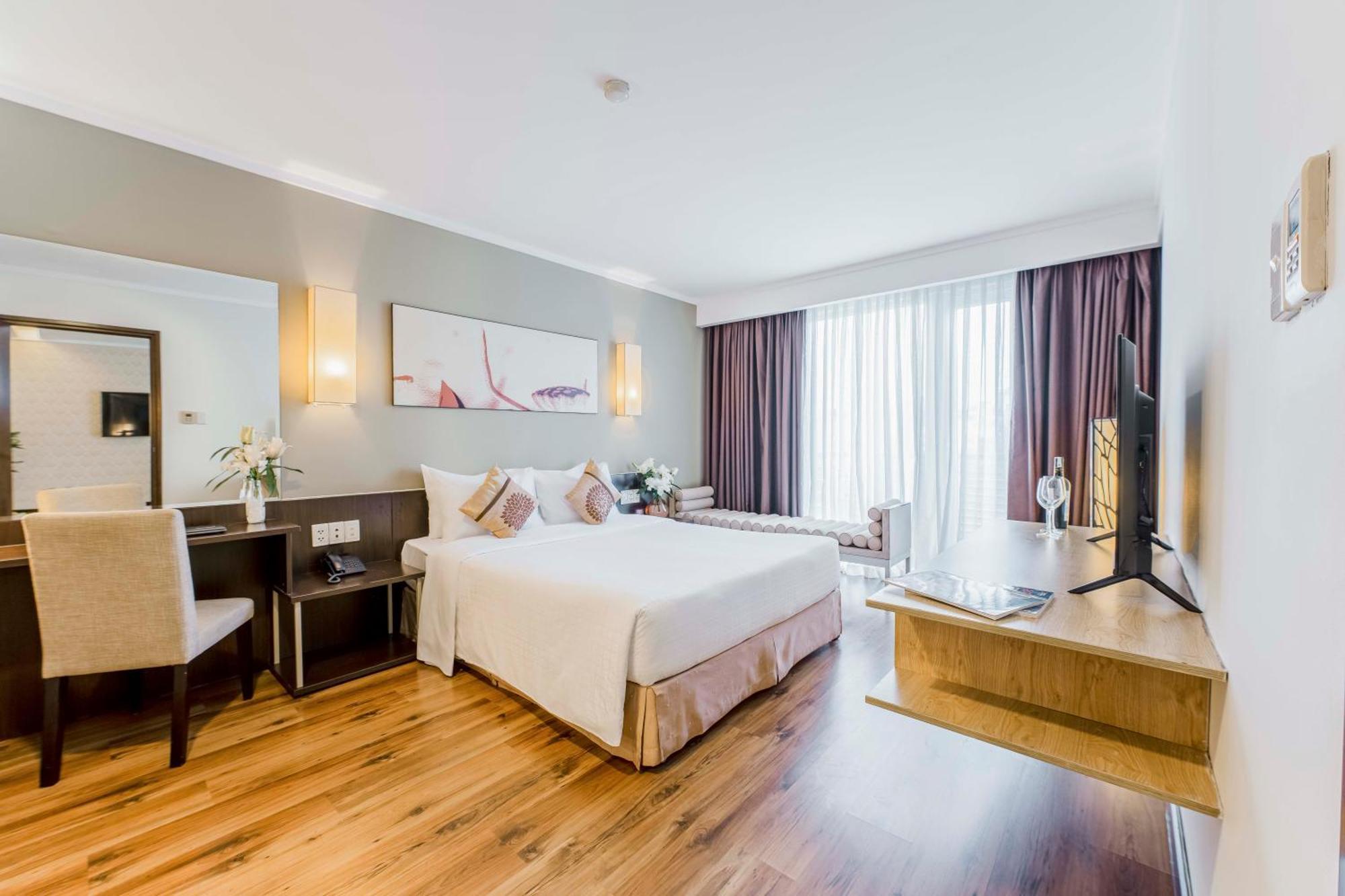 Vien Dong Hotel - Near Bui Vien Walking Street Hô Chi Minh-Ville Extérieur photo