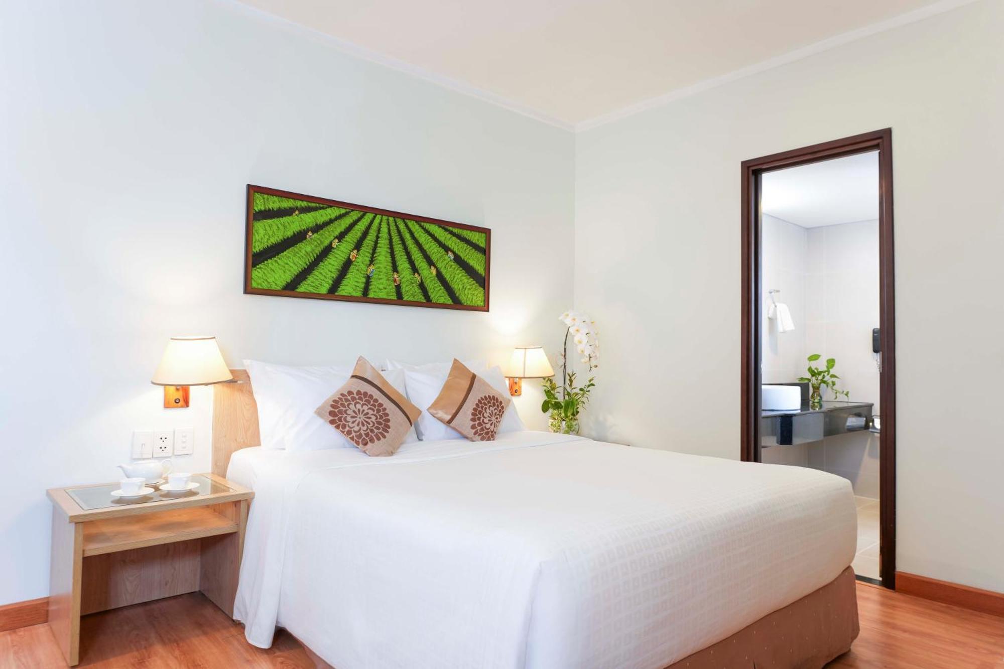 Vien Dong Hotel - Near Bui Vien Walking Street Hô Chi Minh-Ville Extérieur photo