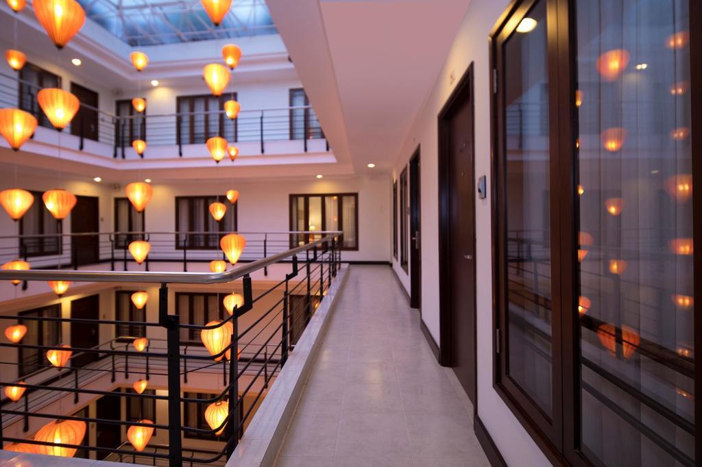Vien Dong Hotel - Near Bui Vien Walking Street Hô Chi Minh-Ville Extérieur photo