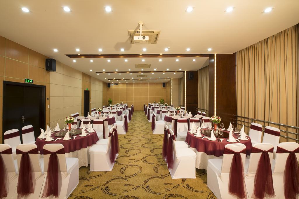 Vien Dong Hotel - Near Bui Vien Walking Street Hô Chi Minh-Ville Extérieur photo